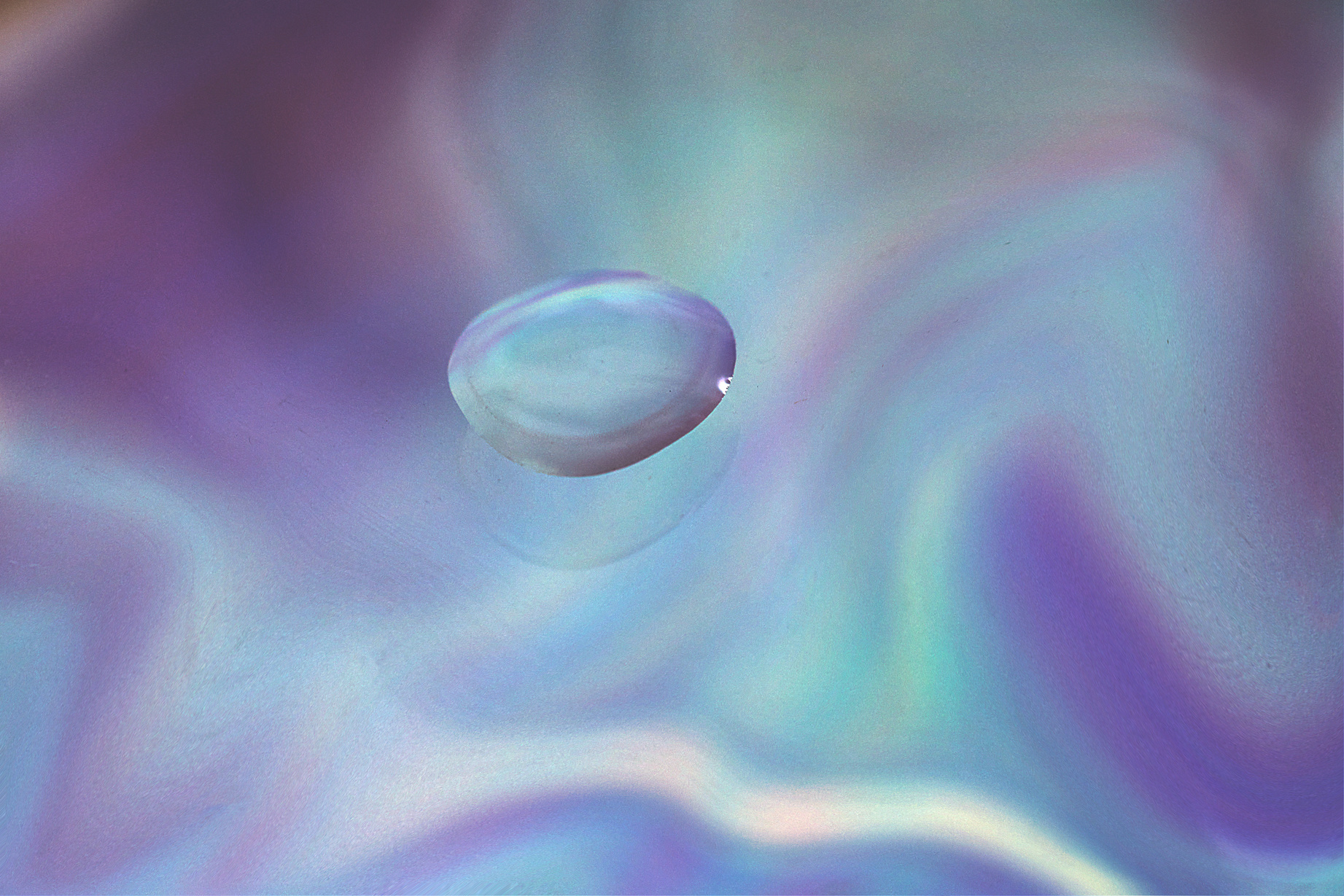 Droplet on Gradient Background
